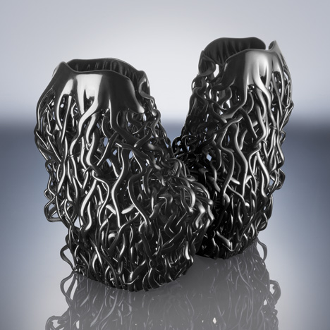 3D-printed-shoes-by-Iris-van-Herpen-and-Rem-D-Koolhaas-sq
