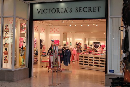 victoria-s-secret-stores-office