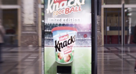 一台販賣機，肉丸當球踢，展開史上最"極限"的足球比賽風潮！！