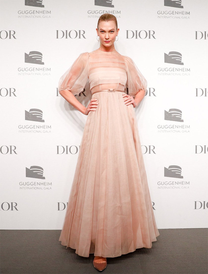 著名时尚消费品牌 迪奥 Dior 启用新LOGO 11