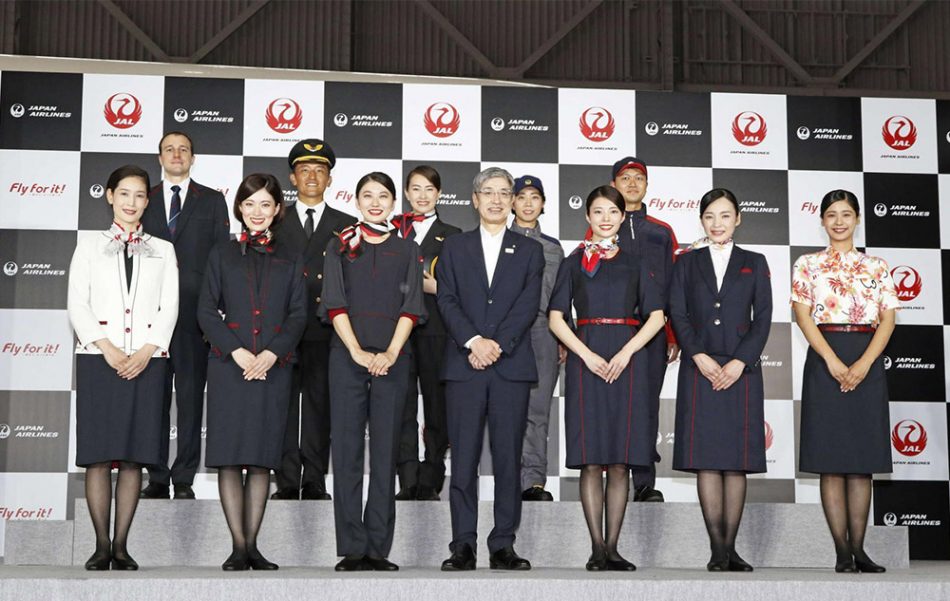 為迎接東京奧運會 日本航空時隔七年更換新制服 品牌癮 法博思品牌顧問