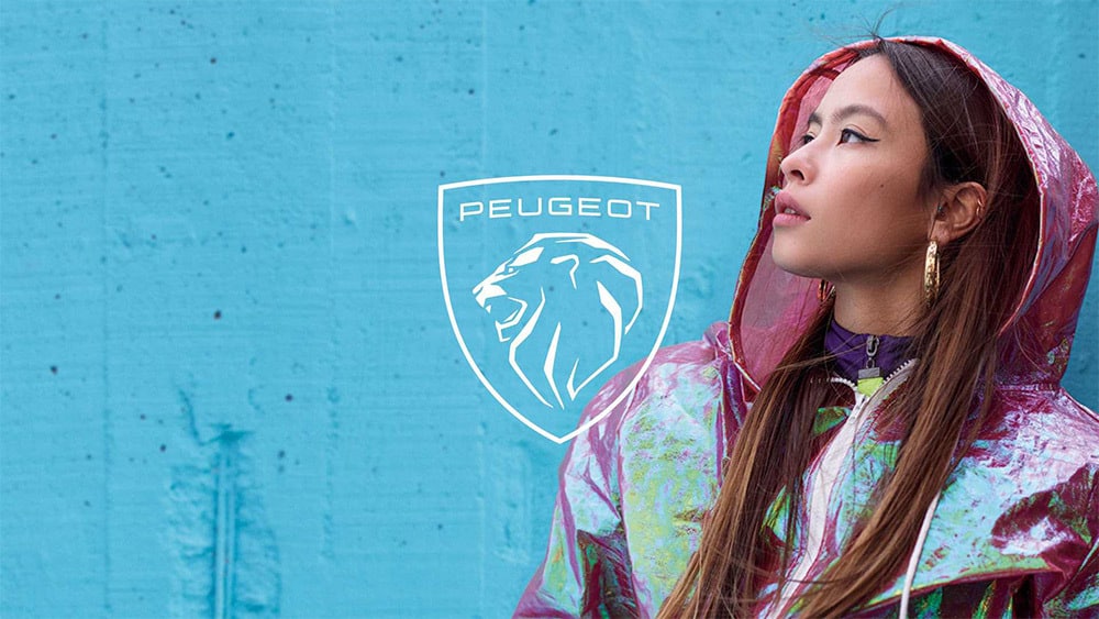寶獅Peugeot換新LOGO:汽車品牌識別重塑的5個設計觀察 29 %E9%9B%84%E7%8D%85%E5%92%86%E5%93%AE%E6%AD%B8%E4%BE%86%EF%BC%8C%E5%AF%B6%E7%8D%85%E6%B1%BD%E8%BB%8APeugeot %E6%8F%9B%E6%96%B0LOGO%EF%BC%81 21