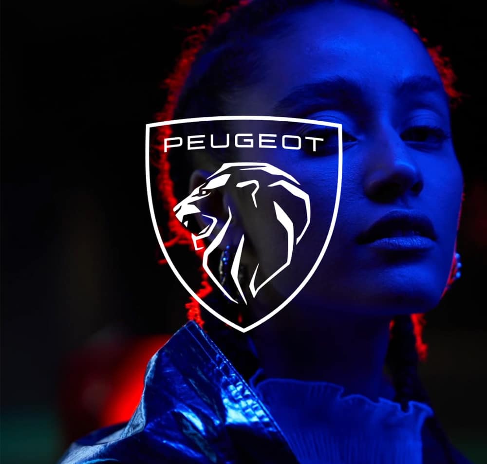 寶獅Peugeot換新LOGO:汽車品牌識別重塑的5個設計觀察 30 %E9%9B%84%E7%8D%85%E5%92%86%E5%93%AE%E6%AD%B8%E4%BE%86%EF%BC%8C%E5%AF%B6%E7%8D%85%E6%B1%BD%E8%BB%8APeugeot %E6%8F%9B%E6%96%B0LOGO%EF%BC%81 22