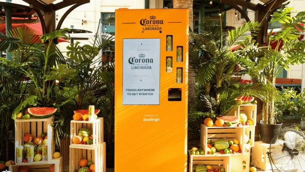 Corona Limonada vending machine