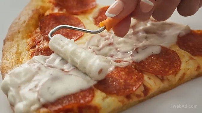 加拿大披薩品牌Pizza Pizza惡搞活動蘸醬滾刷 3