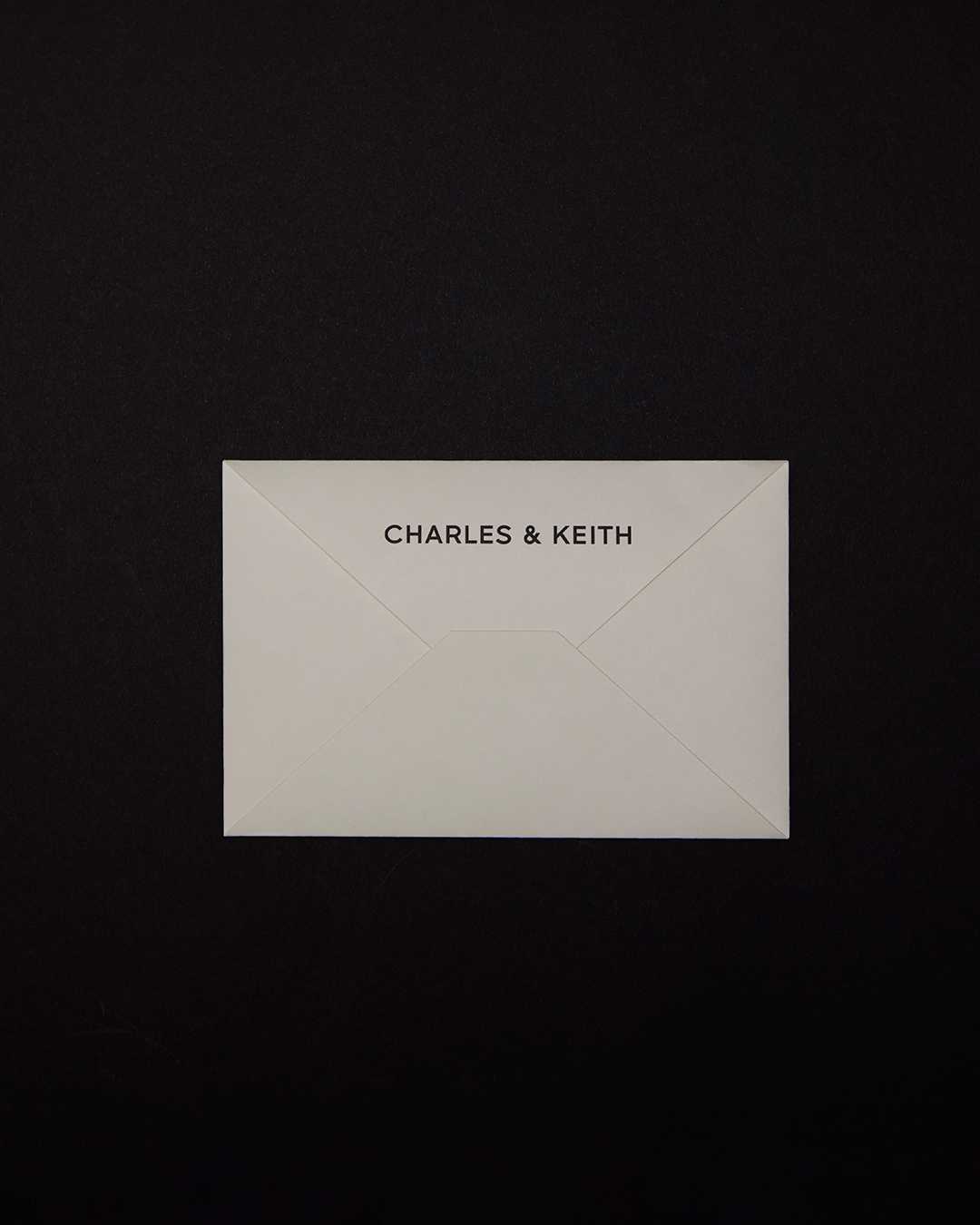 新加坡輕奢品牌Charles Keith 更新標誌，推出CK復古印花標 11 1