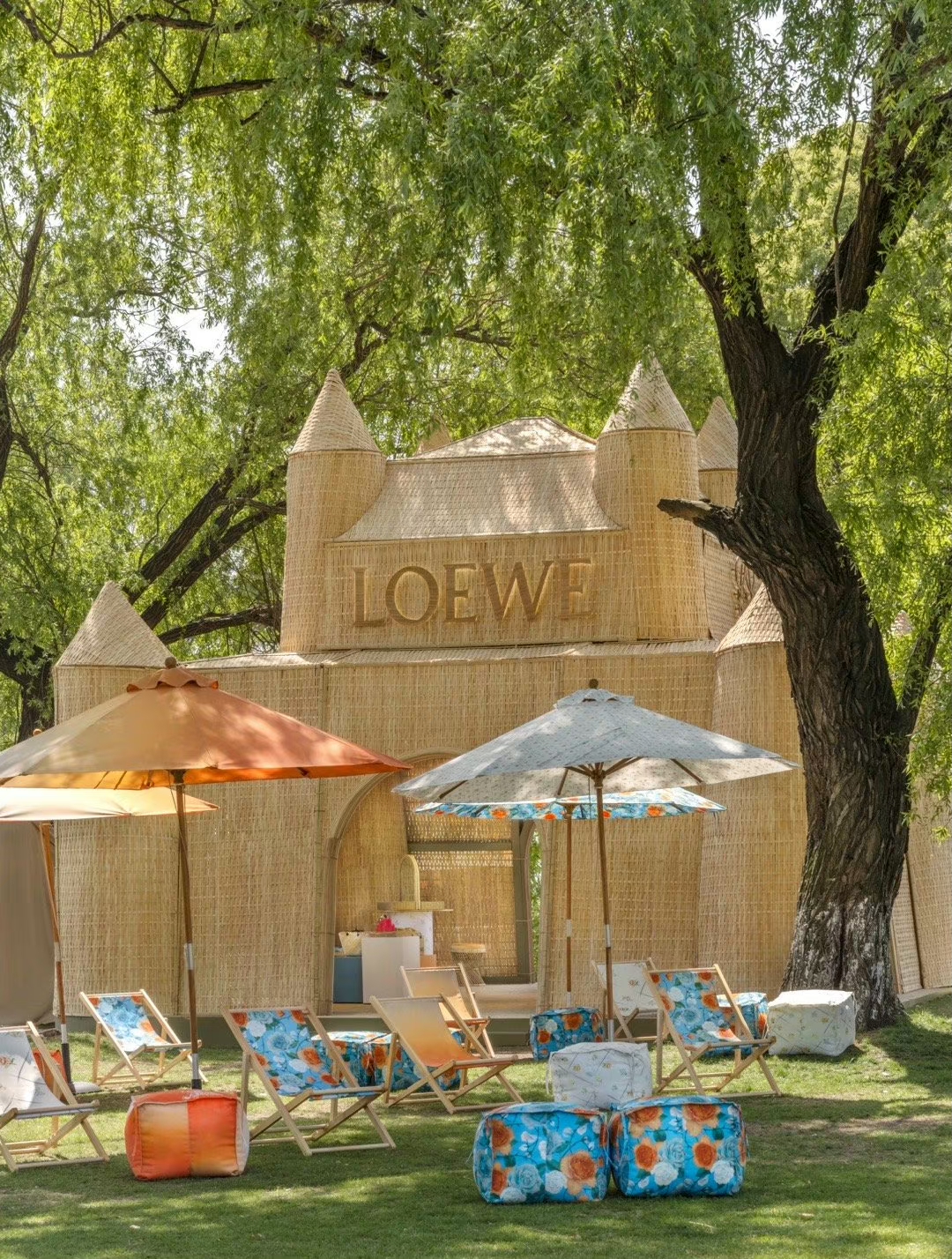LOEWE 的在地化敘事有多高級? 18 38450 1682926506 1